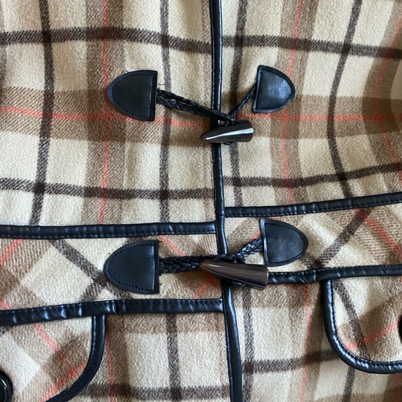 ❌SOLD❌Burberry pea coat - Picture 3 of 7
